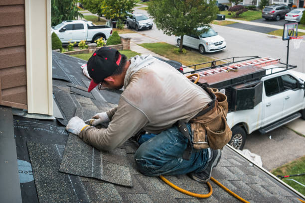 Professional Roofing technician working in Athens, IL